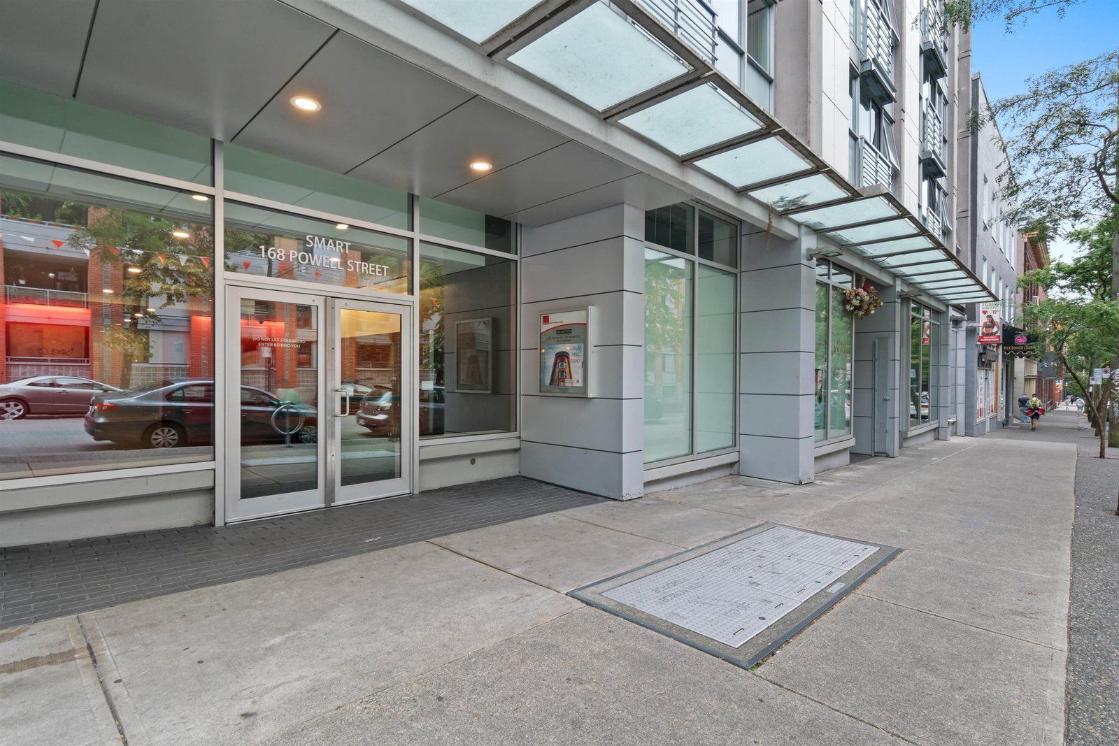 Listing Image 21
