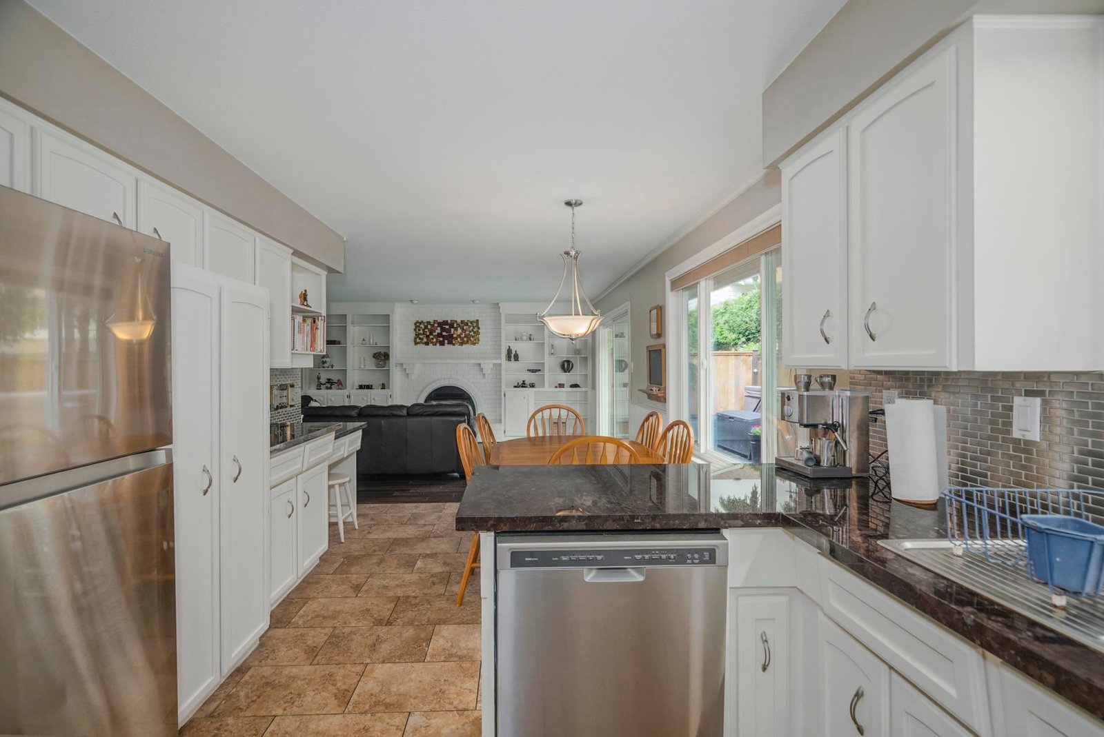 Listing Image 17