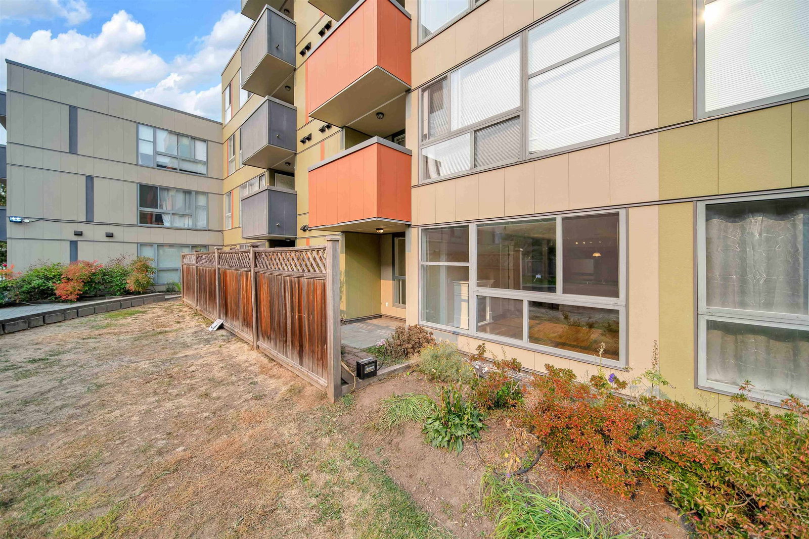 Listing Image 22