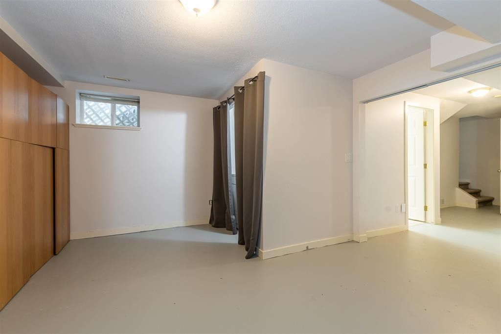 Listing Image 28