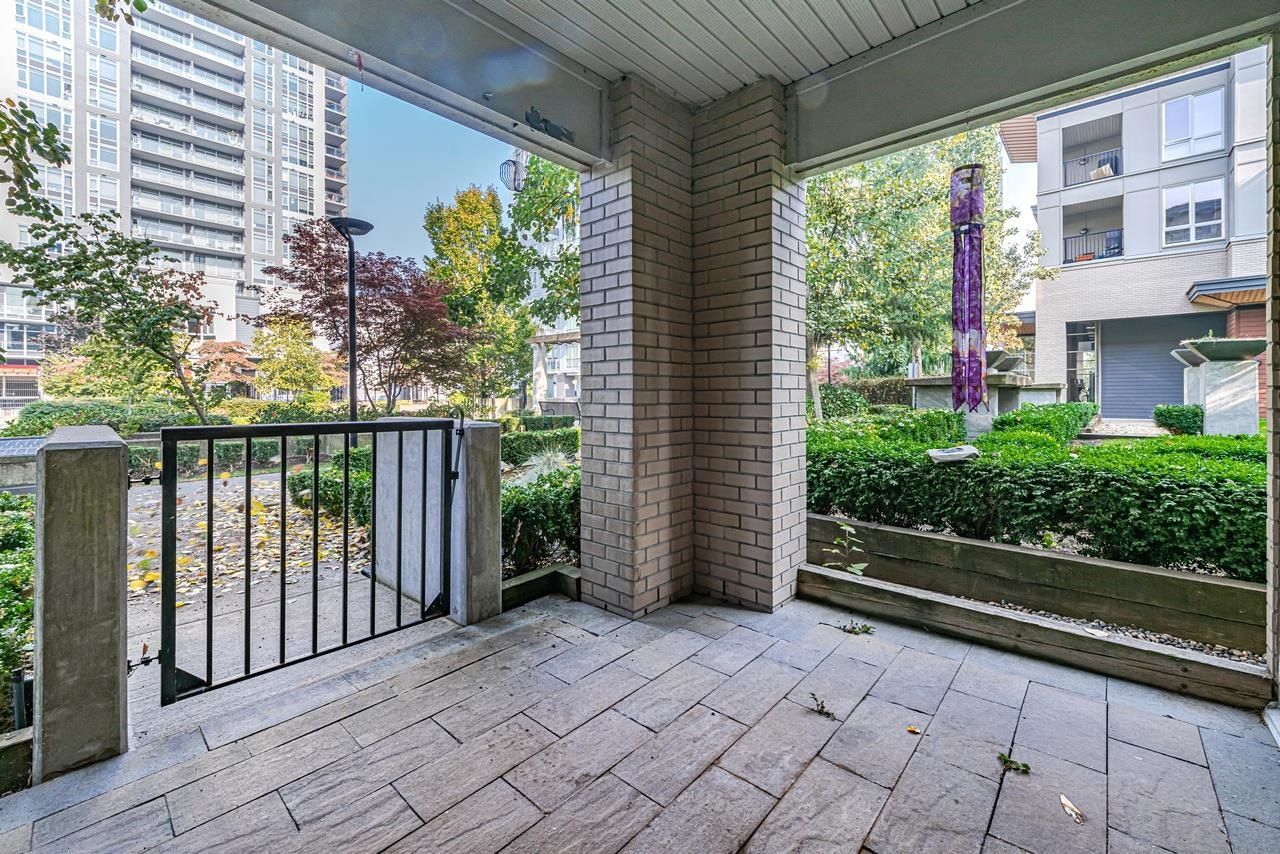 Listing Image 16