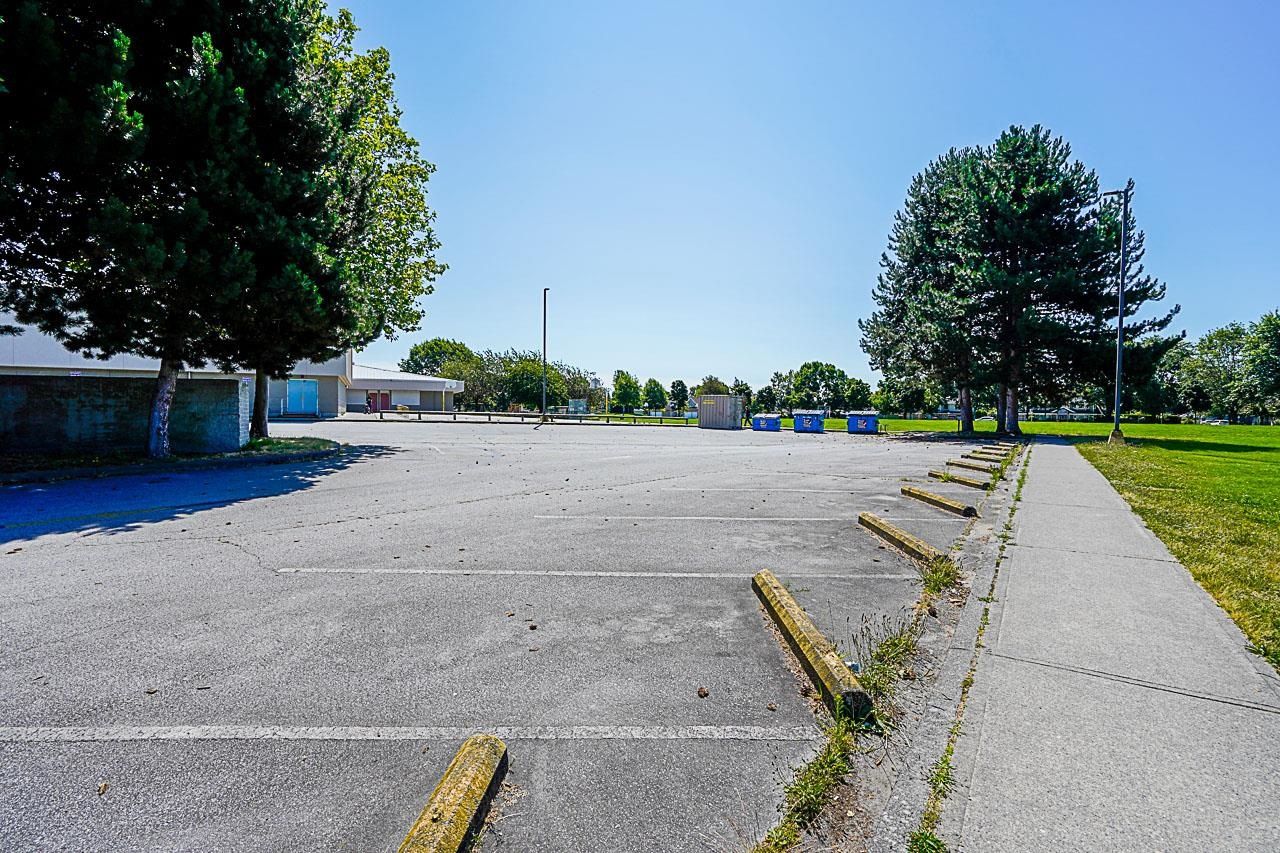 Listing Image 28