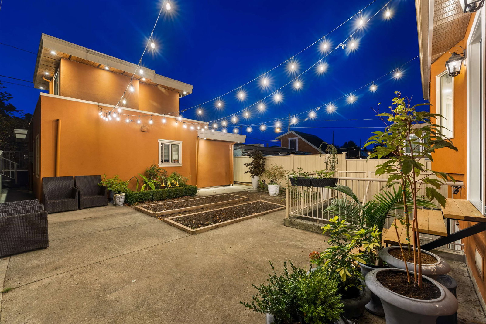 Listing Image 13