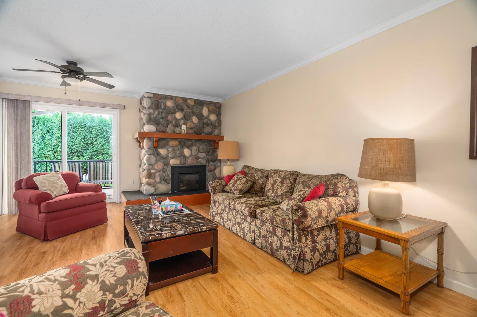 Listing Image 13