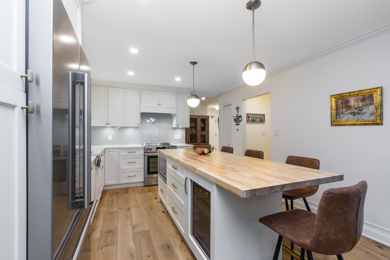 Listing Image 13
