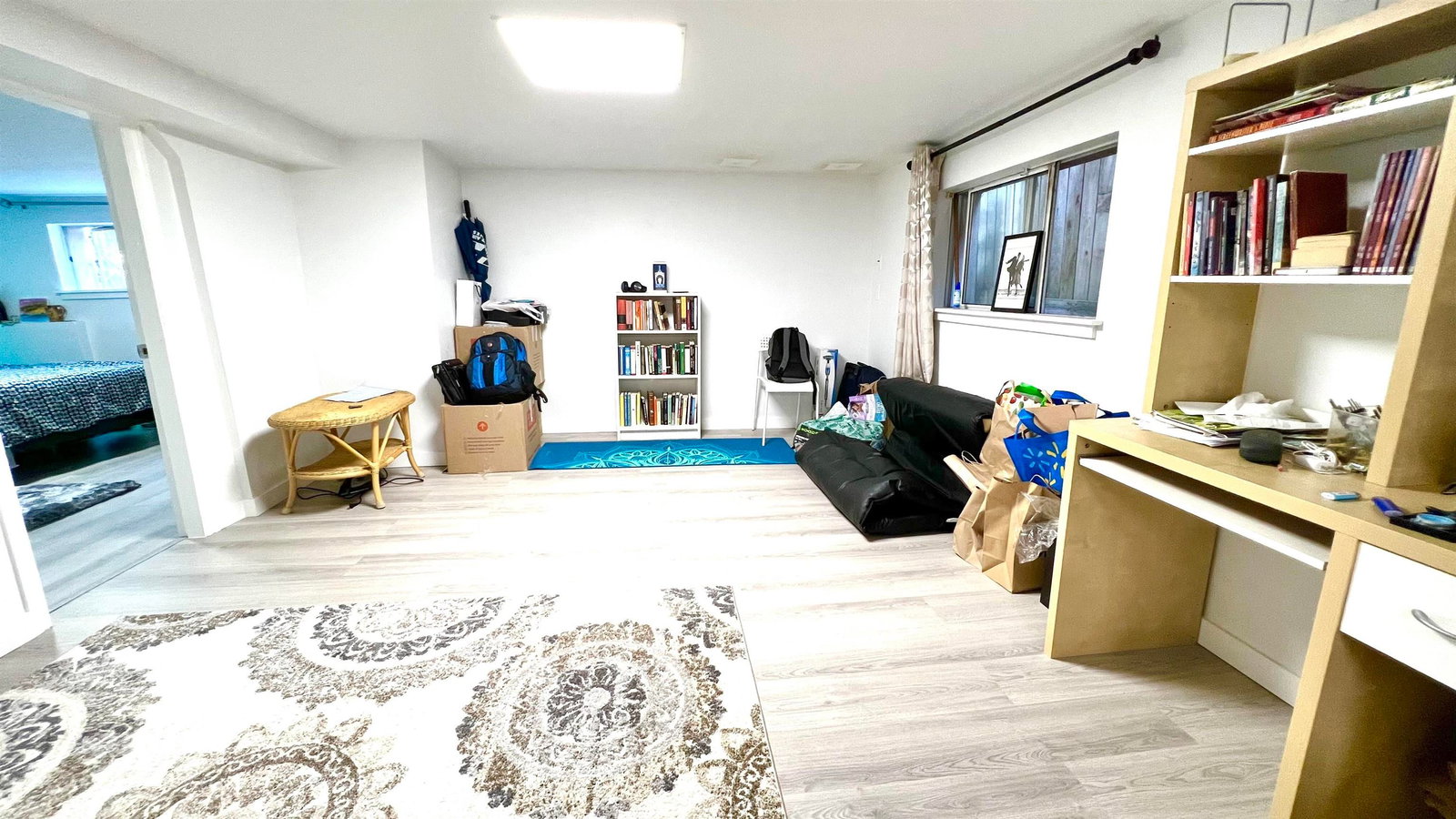Listing Image 17