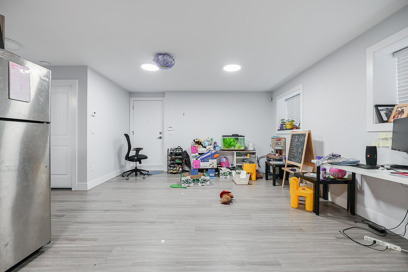 Listing Image 33