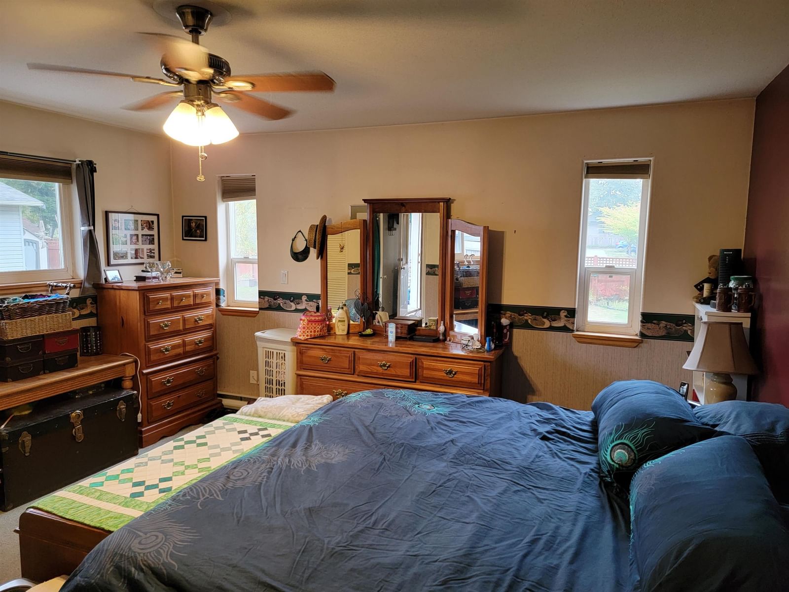 Listing Image 14