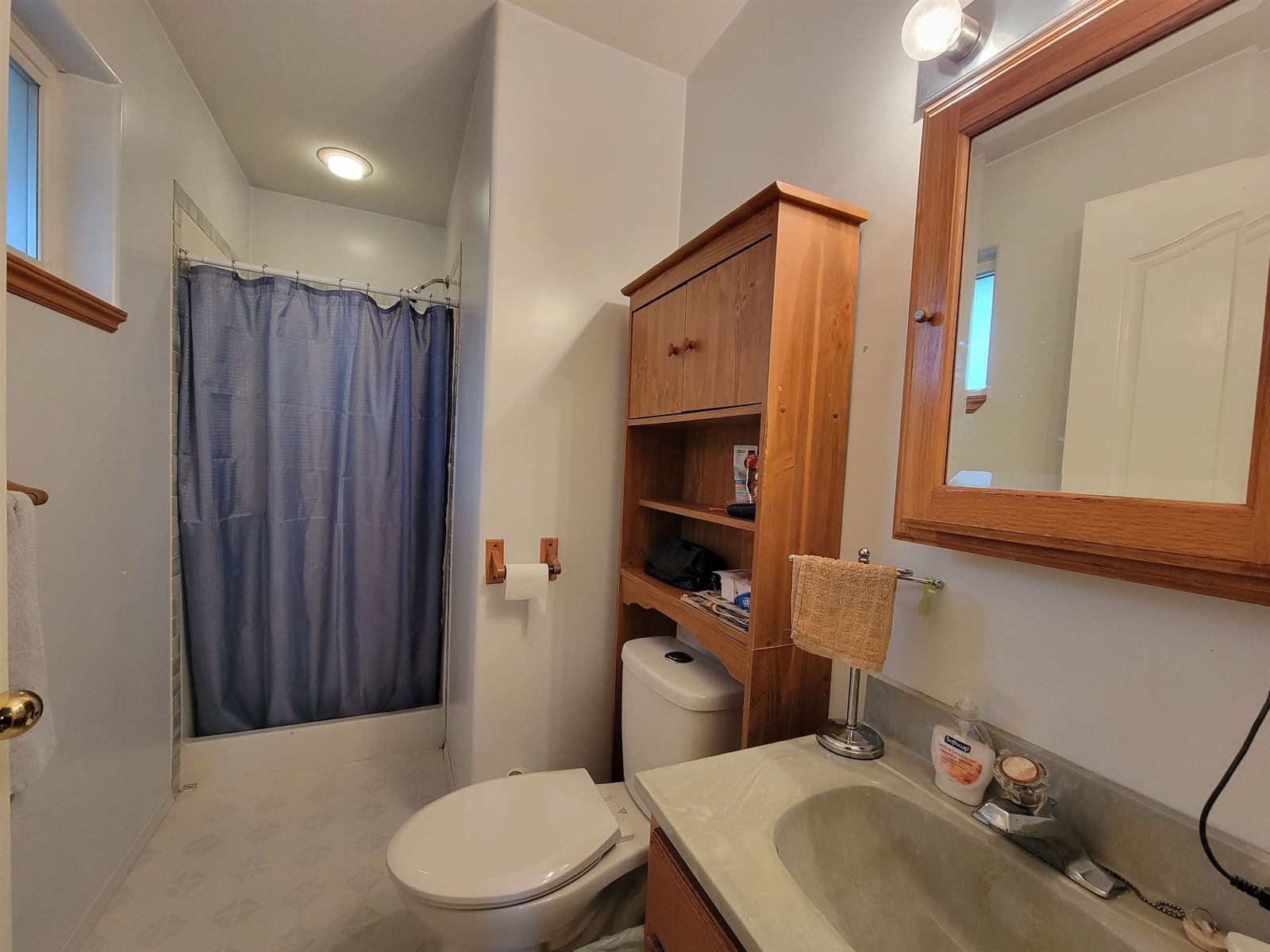 Listing Image 17
