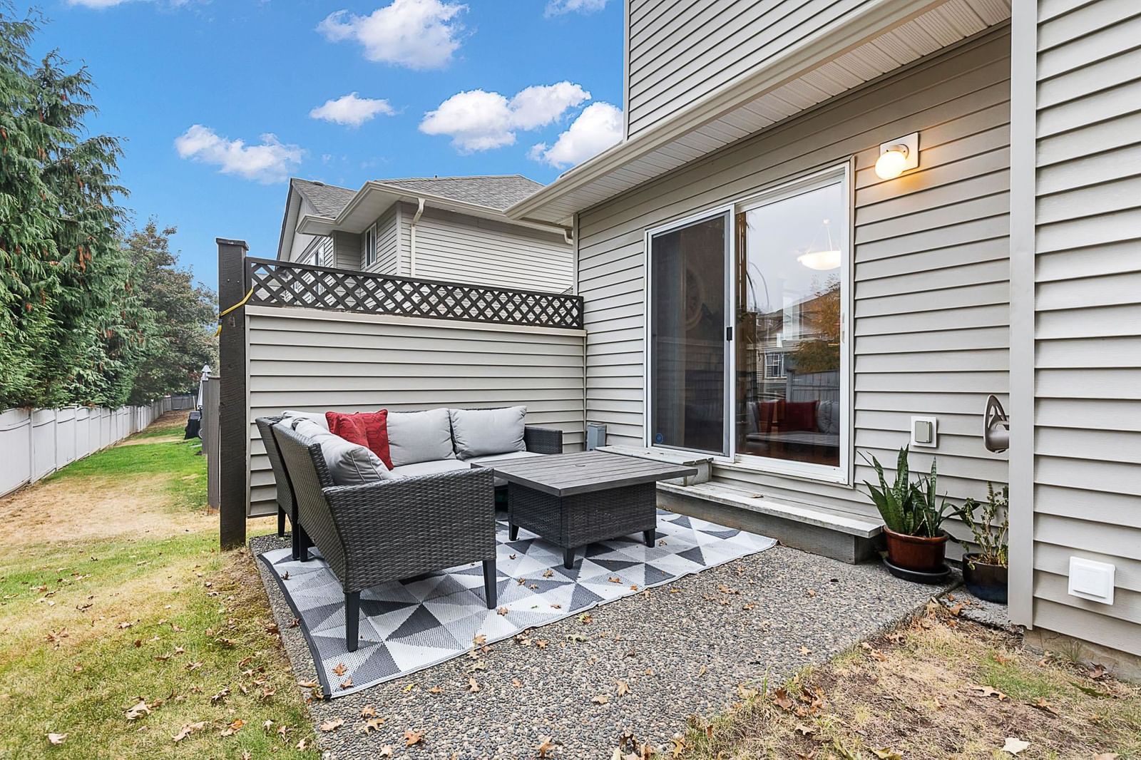 Listing Image 16