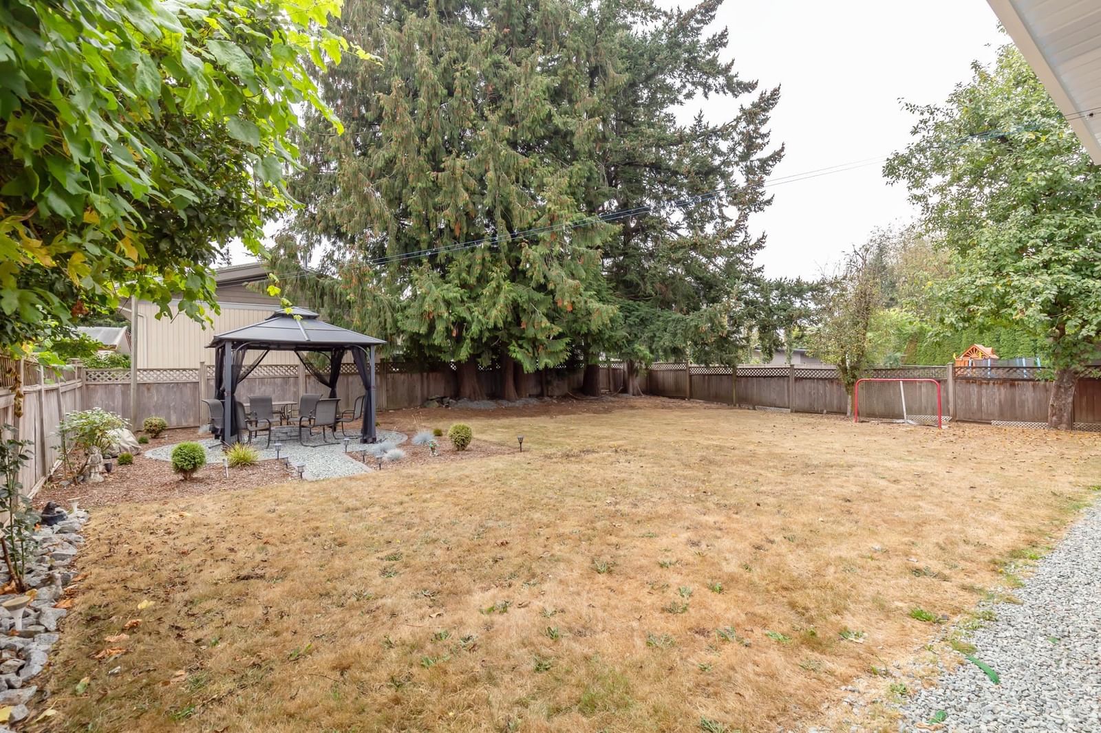 Listing Image 27