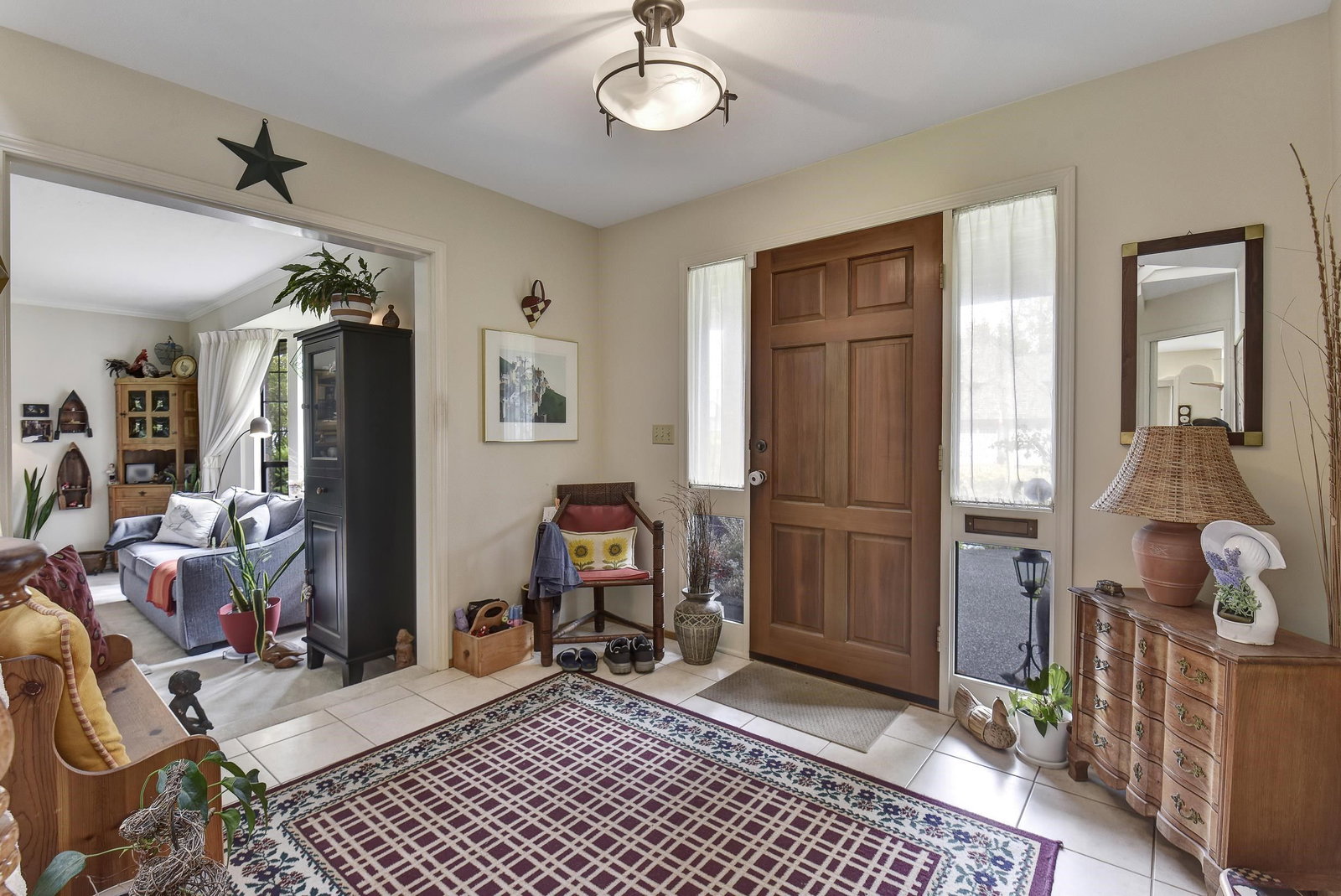 Listing Image 9