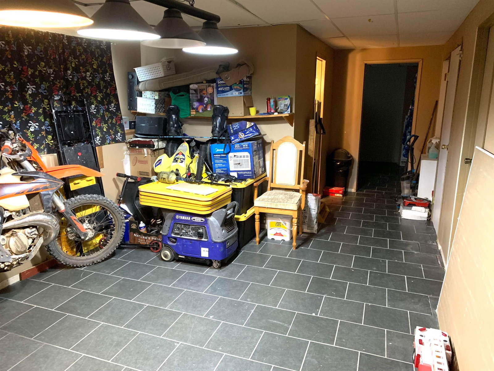 Listing Image 13