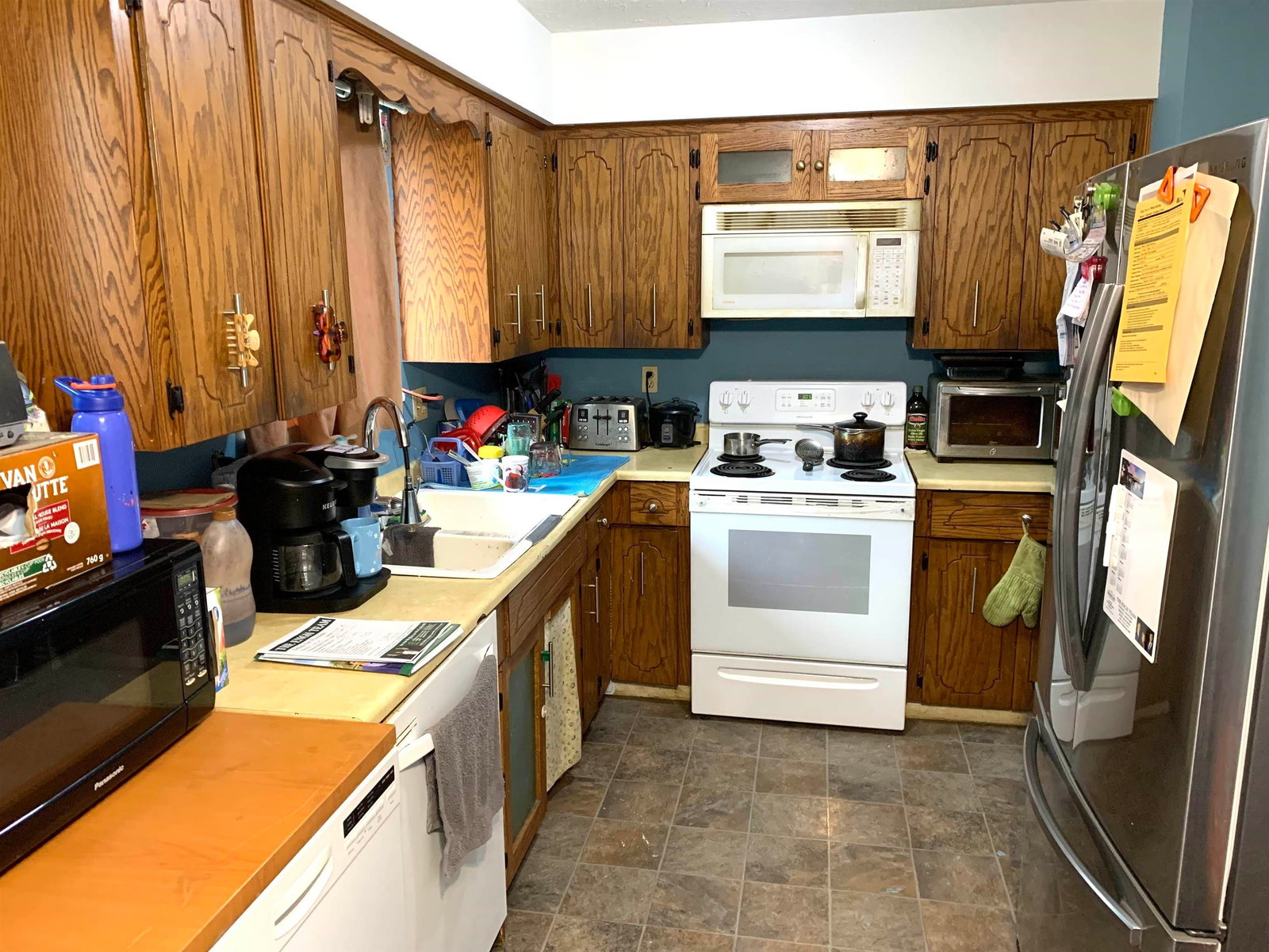 Listing Image 3