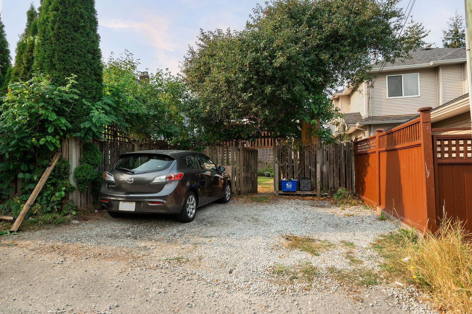 Listing Image 26