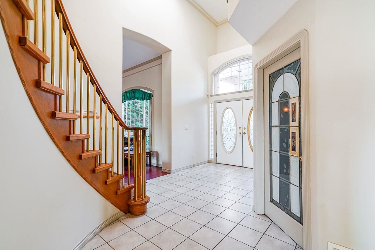 Listing Image 11