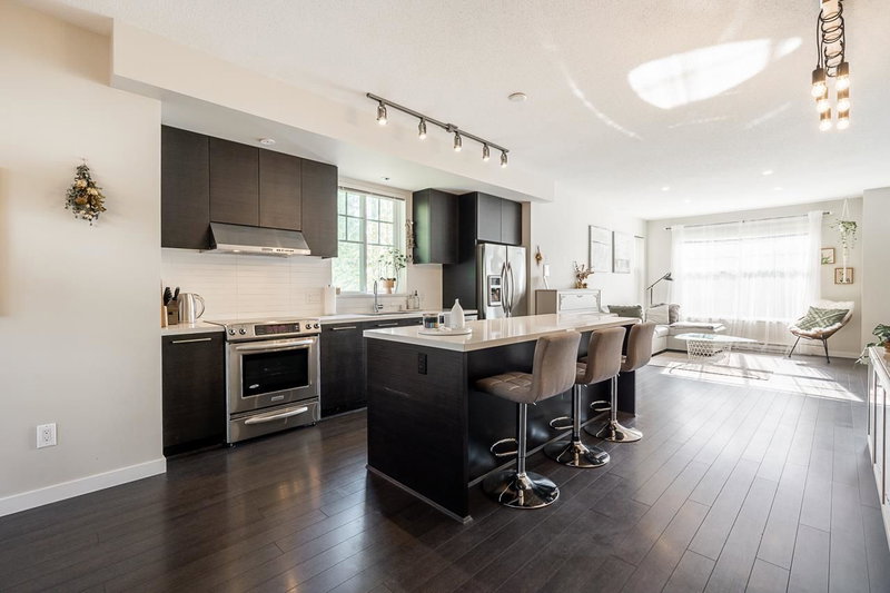 9 - 3461 Princeton Avenue, Coquitlam, V3E 0M2 | Image 3