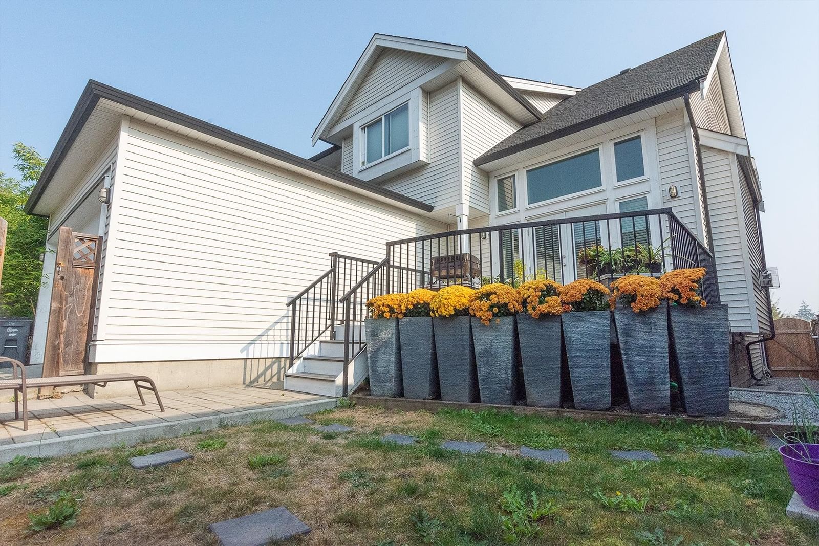 Listing Image 19