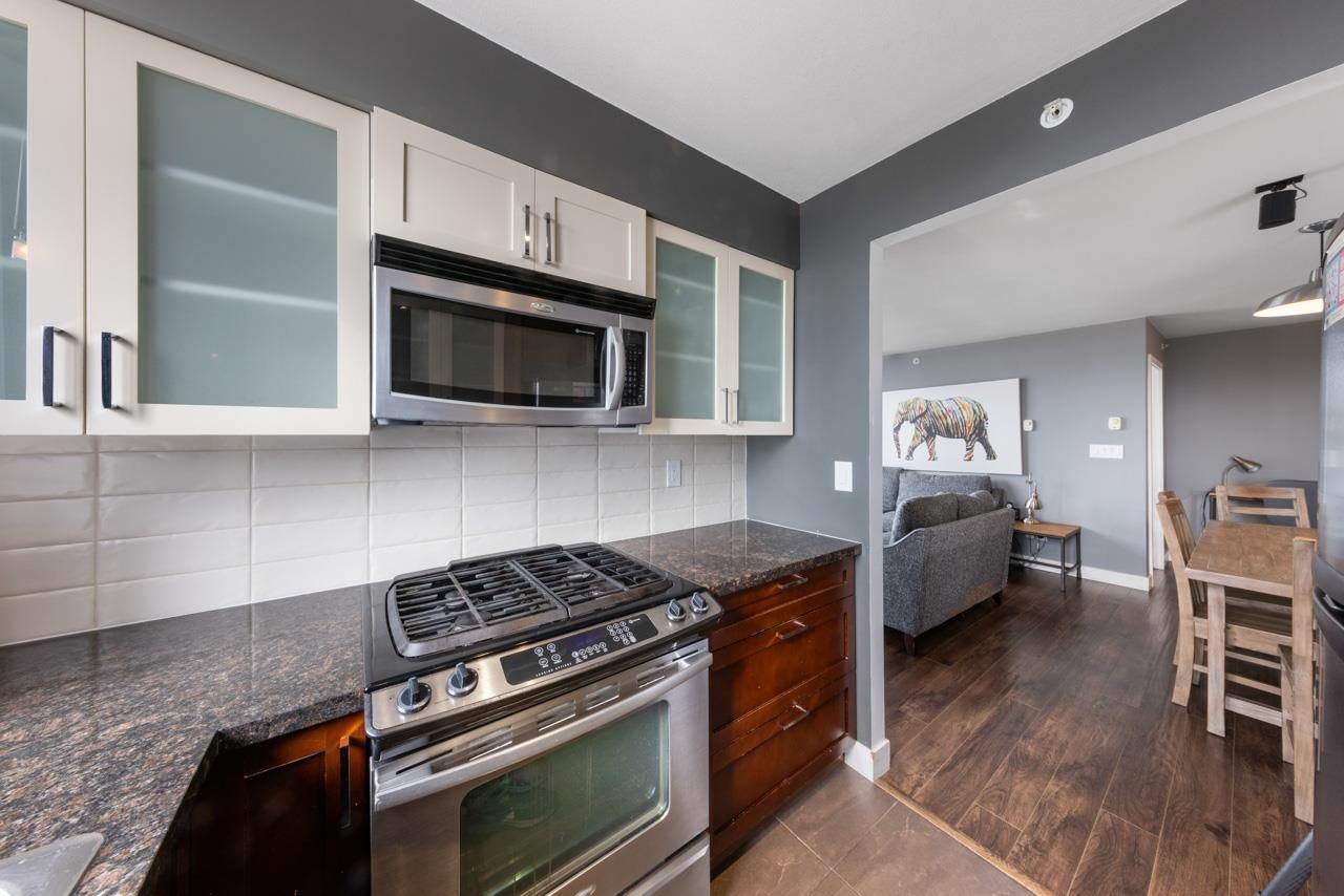 Listing Image 9
