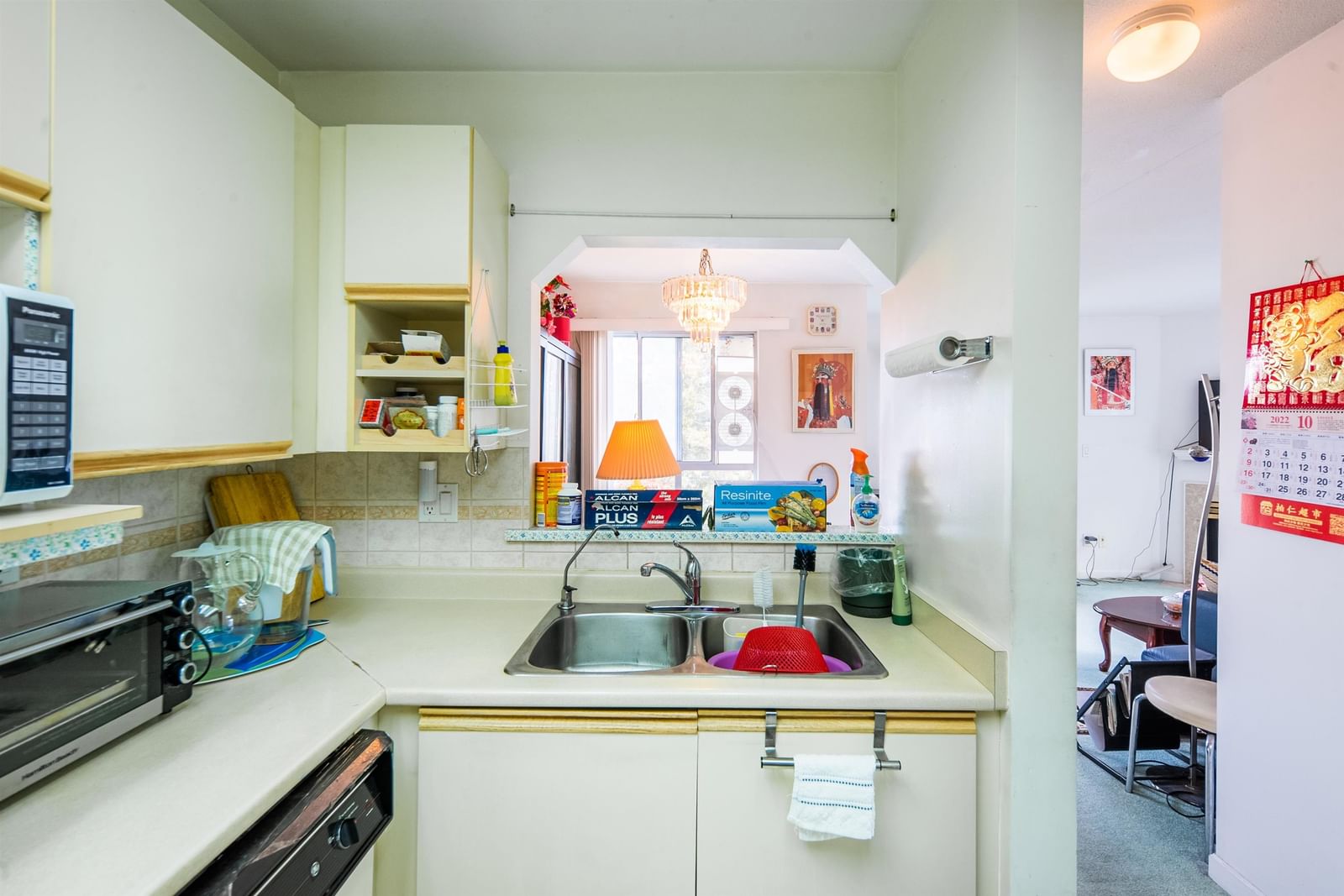 Listing Image 10