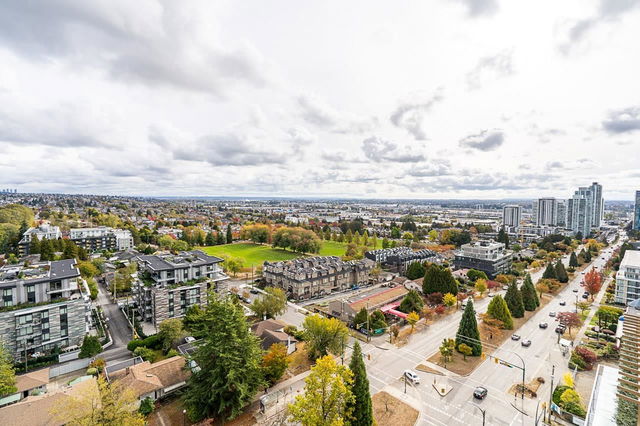 1504 - 7433 Cambie Street