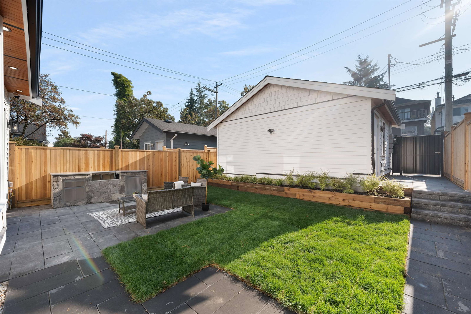 Listing Image 25
