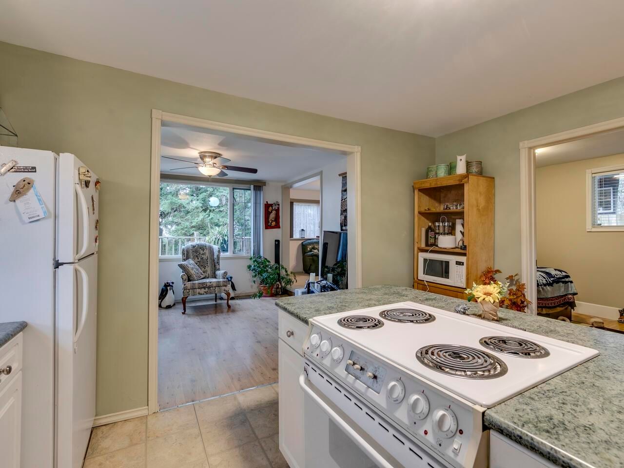 Listing Image 14