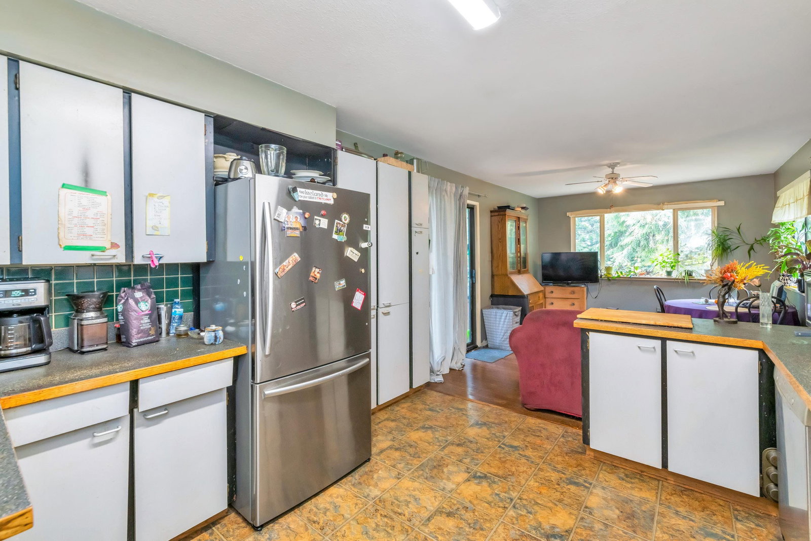 Listing Image 10