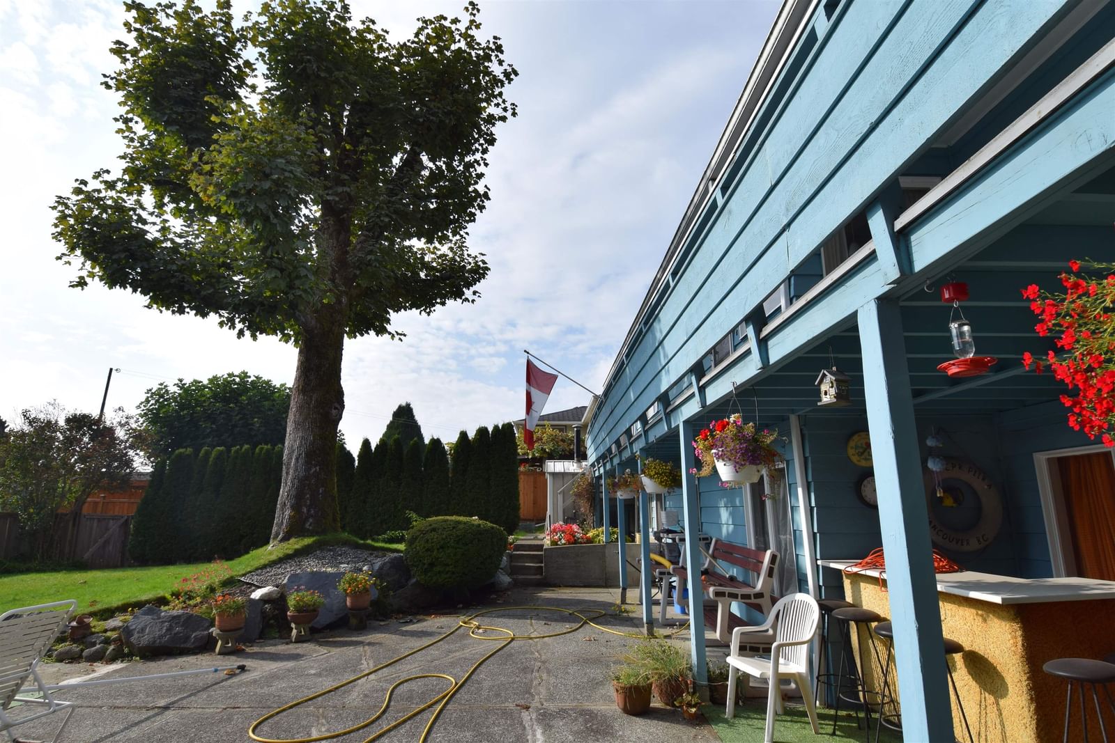 Listing Image 14