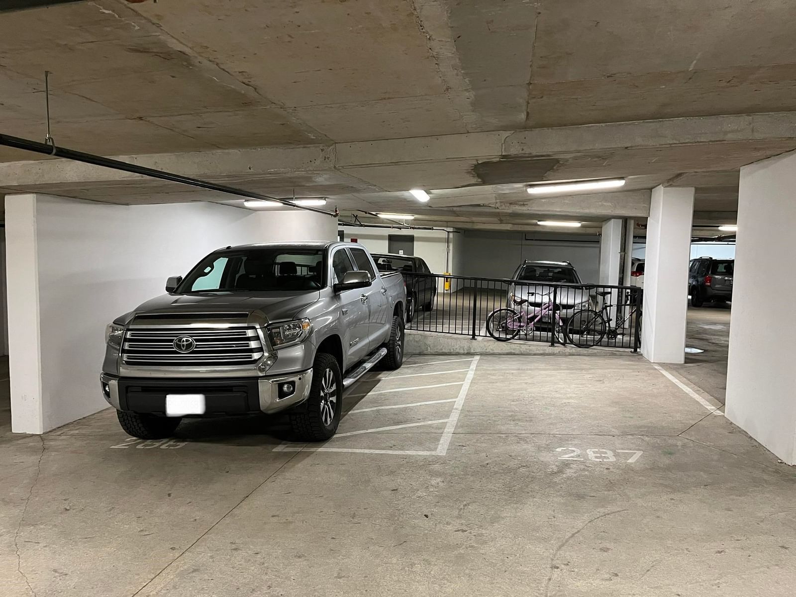 Listing Image 16