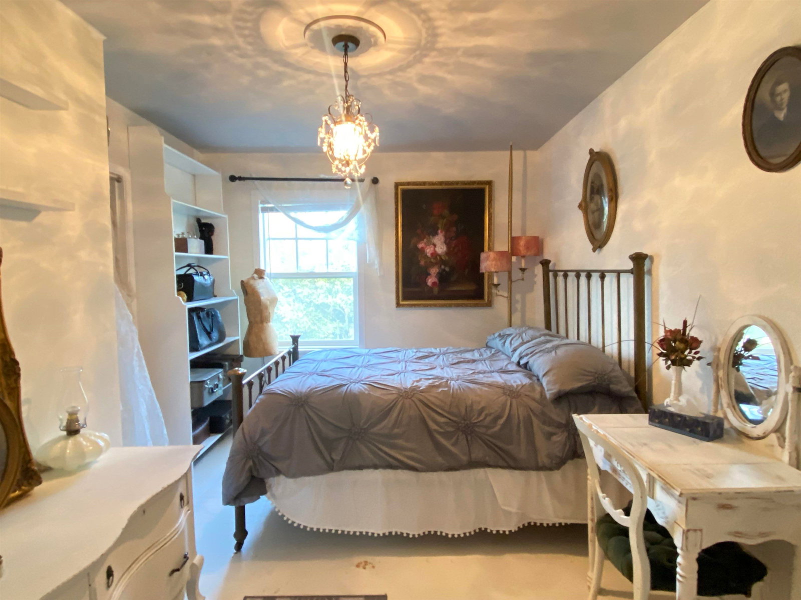 Listing Image 19
