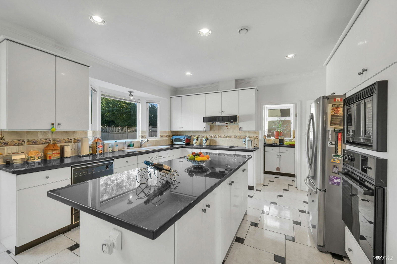 Listing Image 9