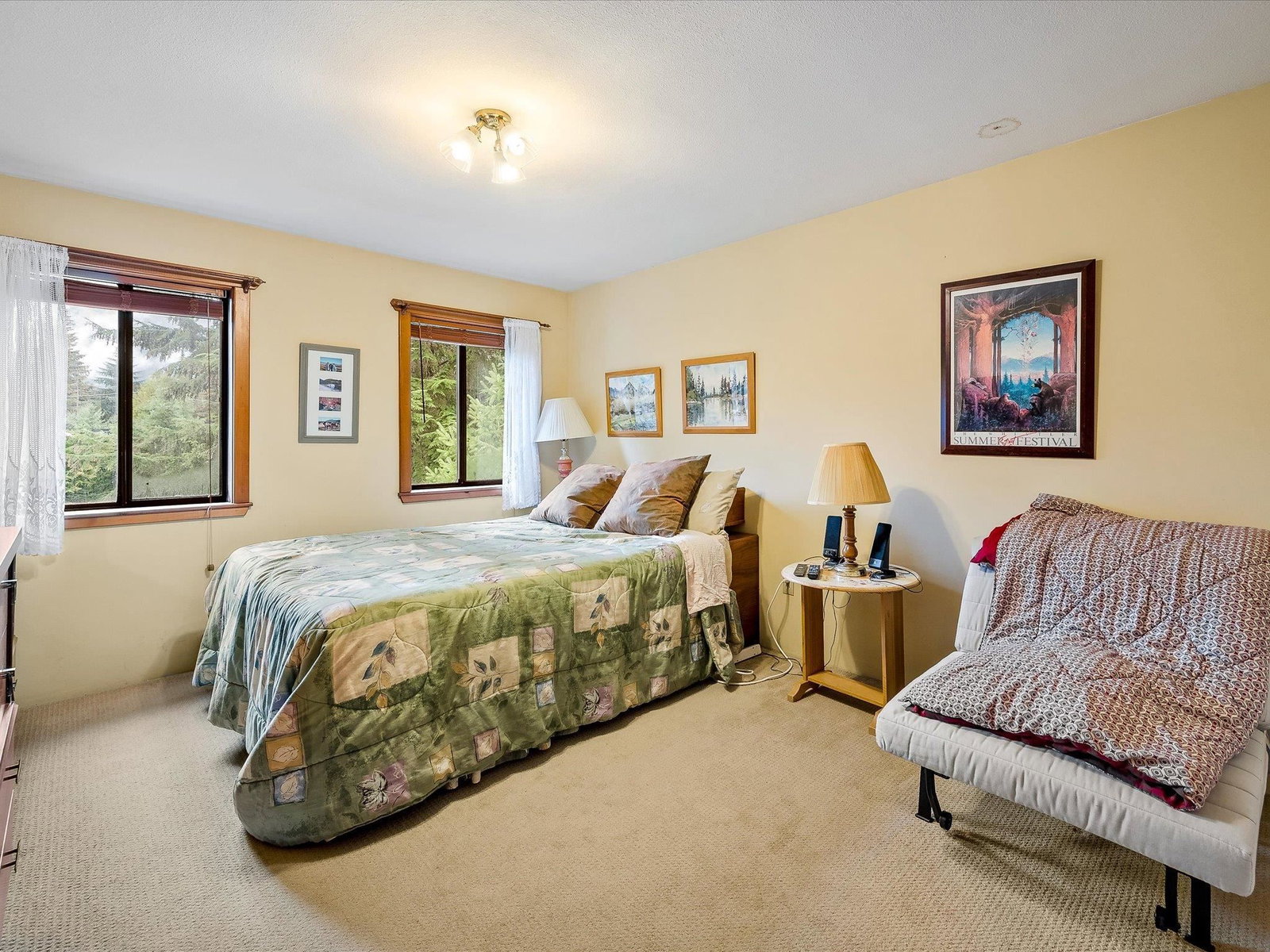 Listing Image 12