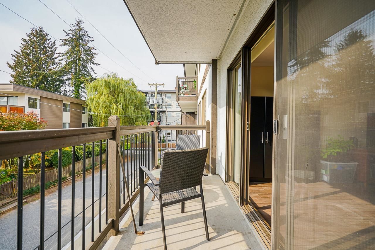 Listing Image 20
