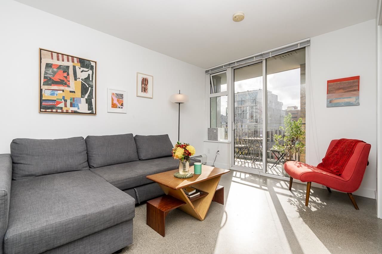 Listing Image 10