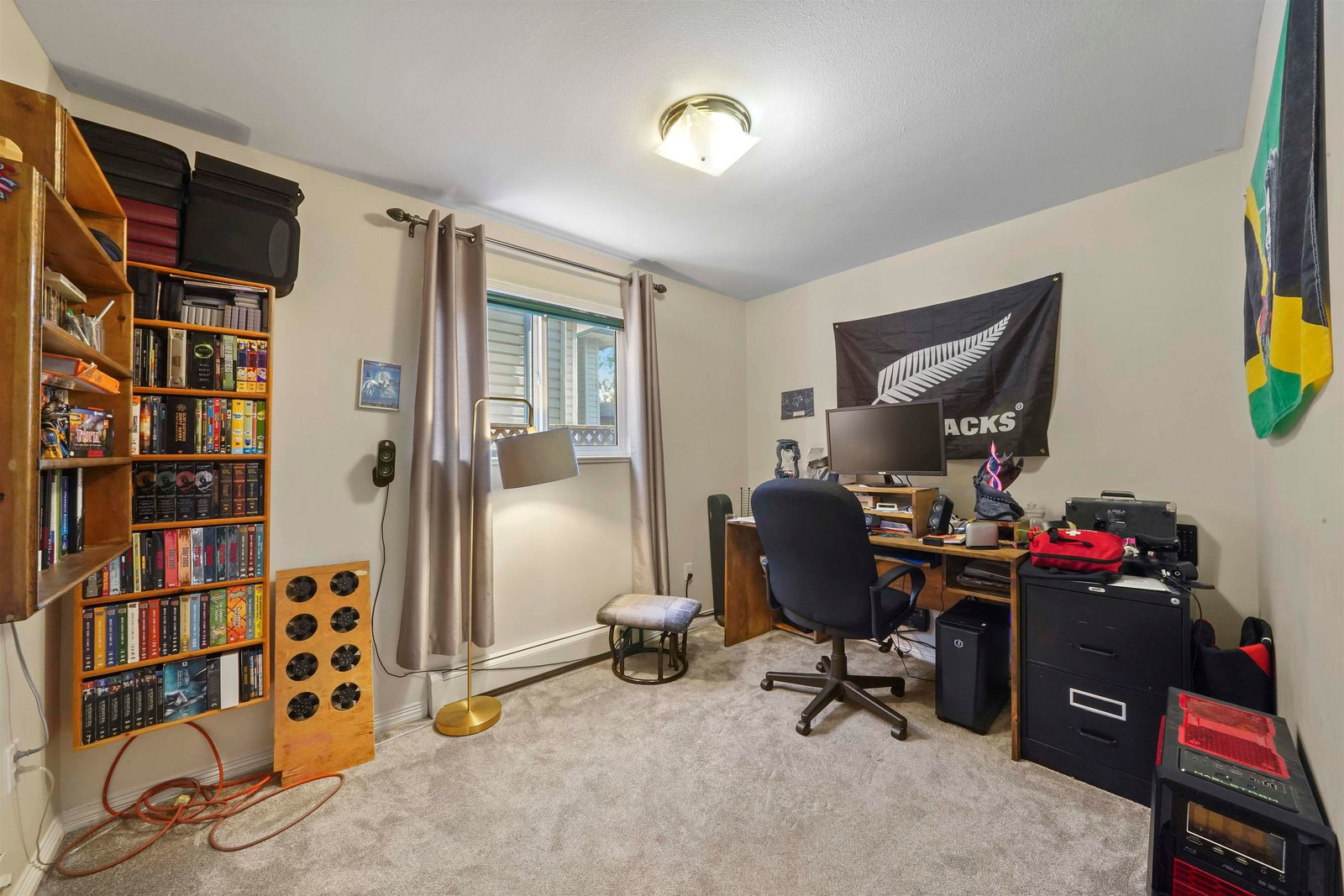 Listing Image 18