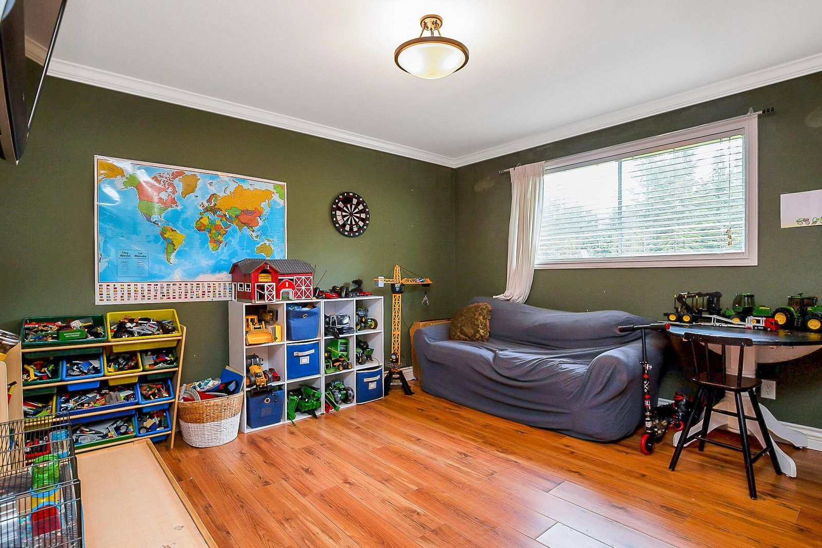 Listing Image 13