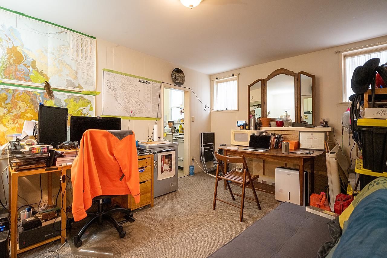 Listing Image 16