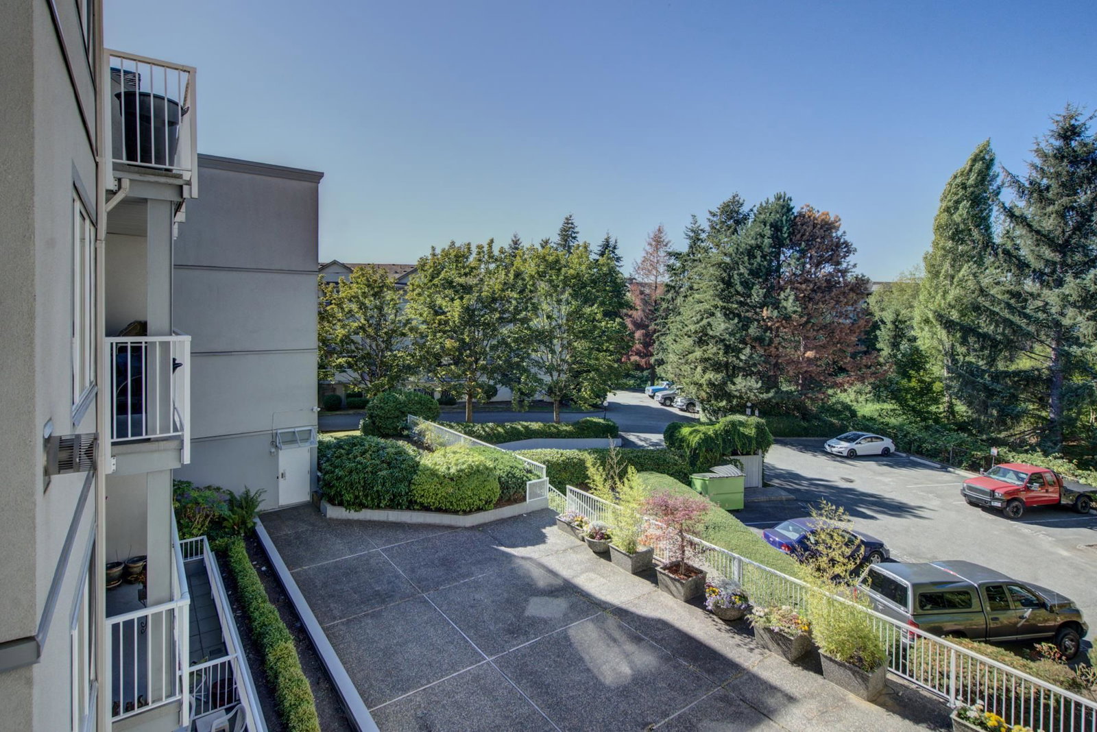 Listing Image 22