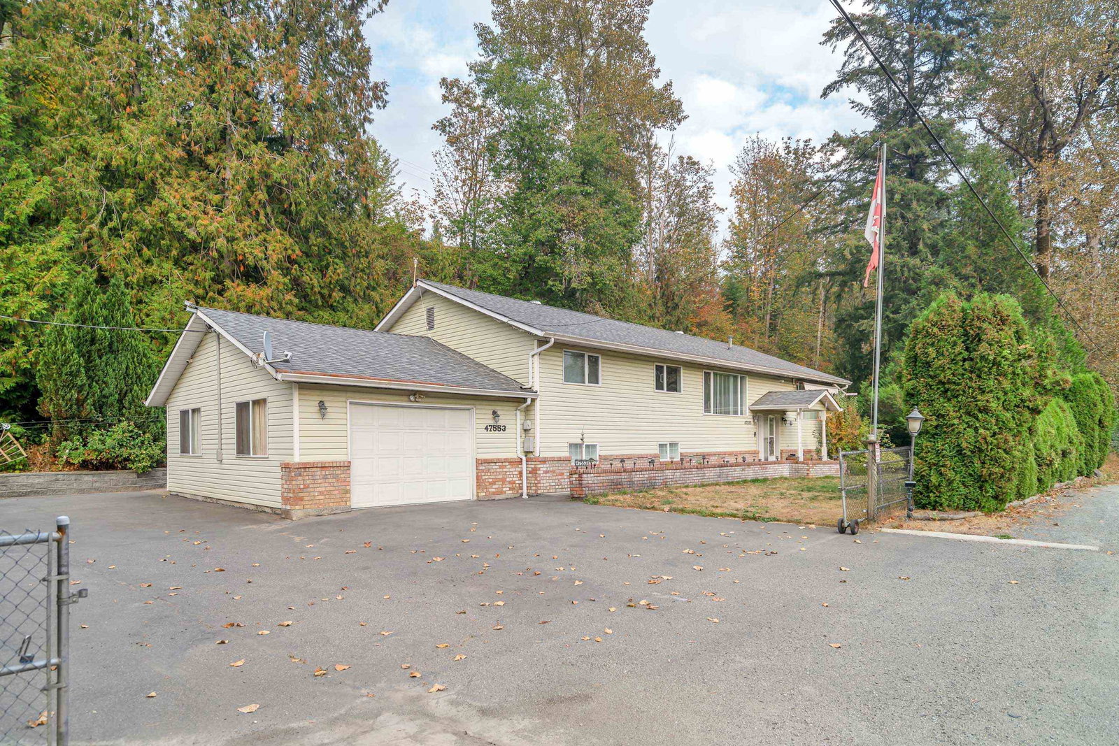 Listing Image 13