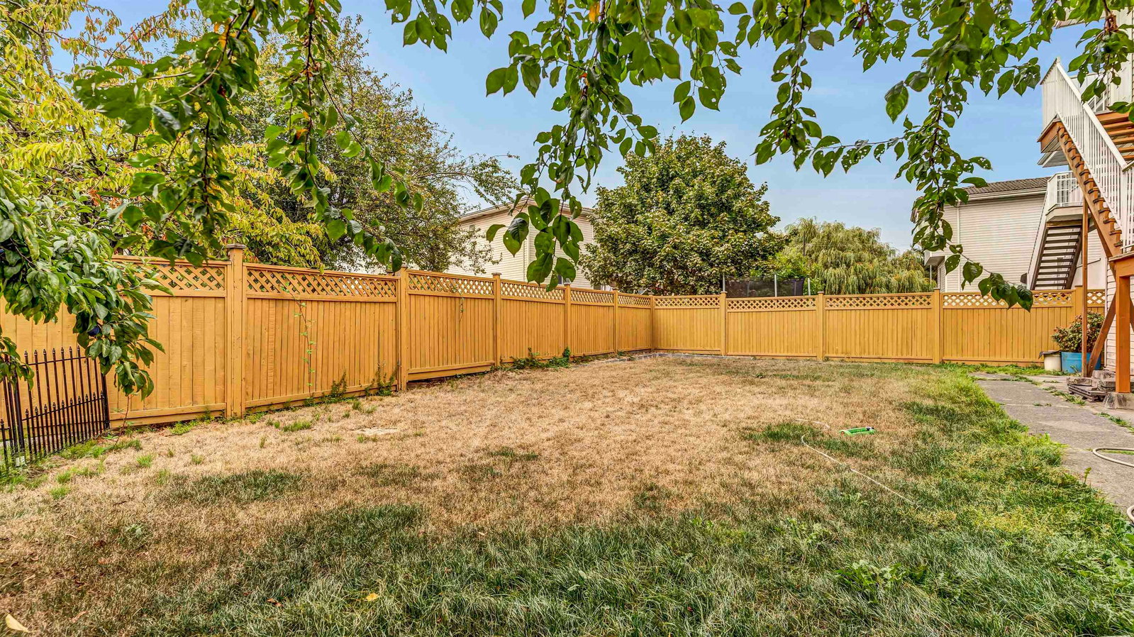 Listing Image 31