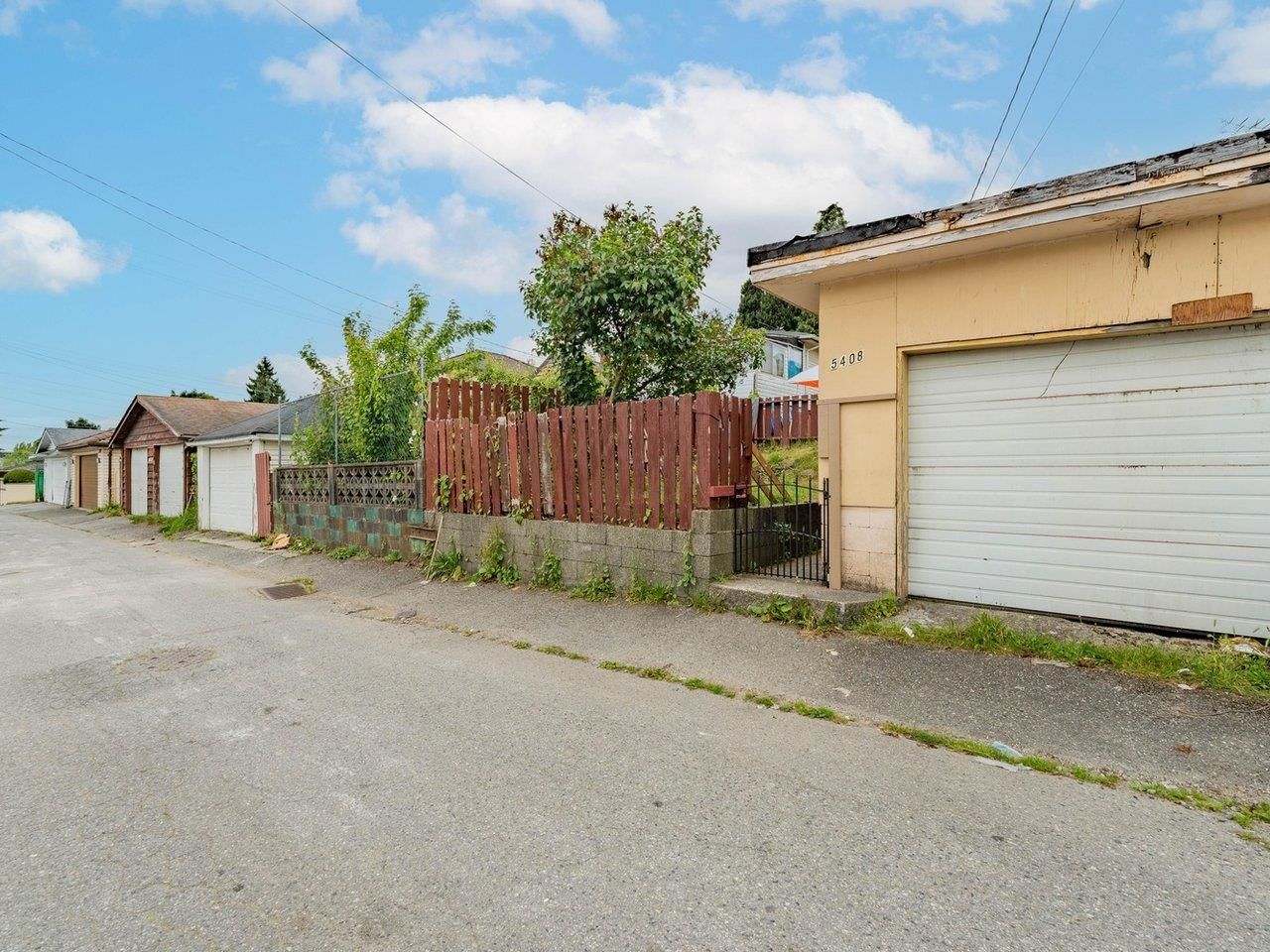 Listing Image 10