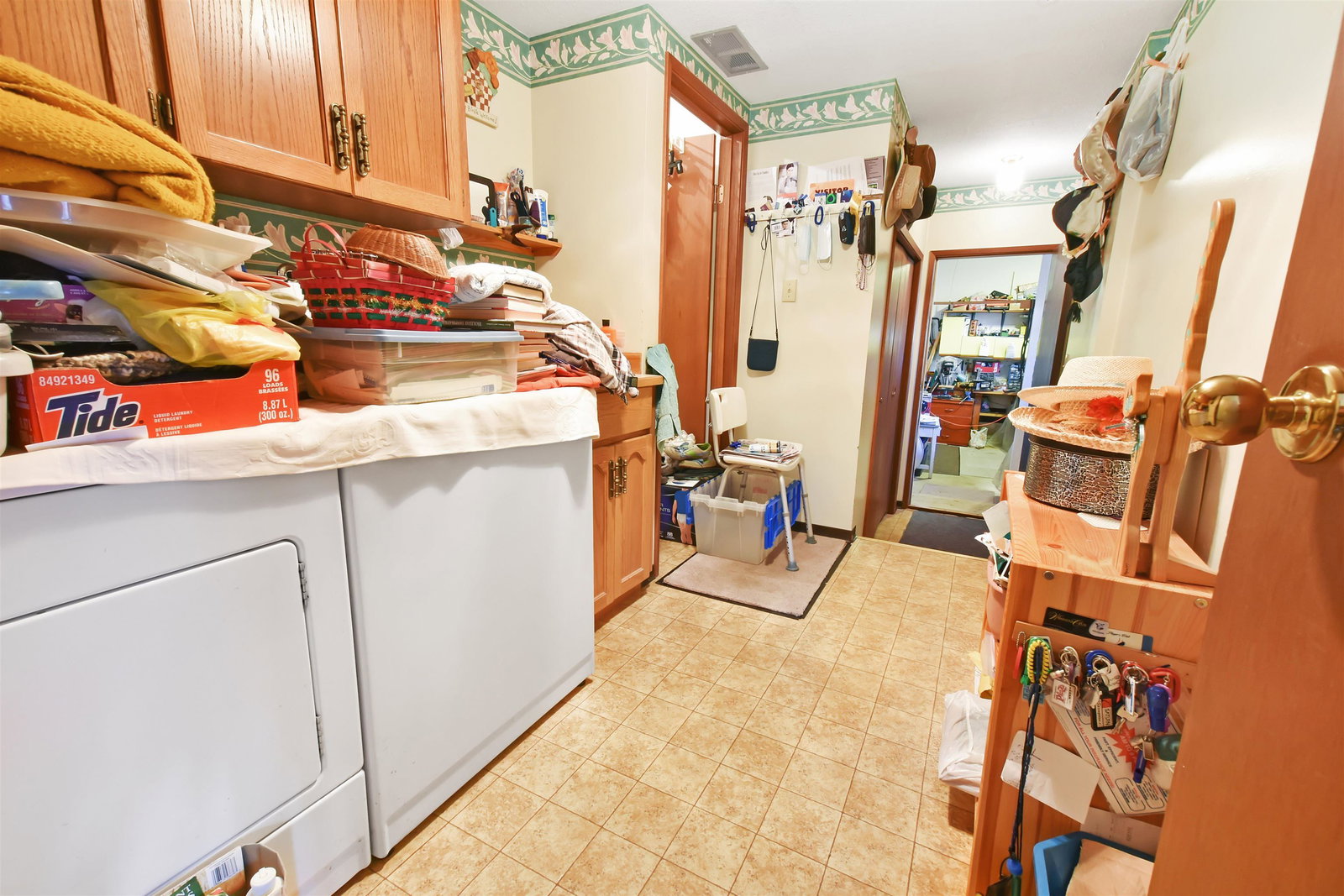 Listing Image 25