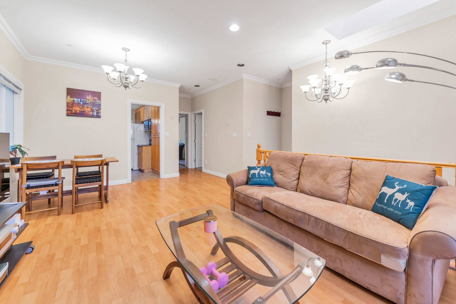 Listing Image 11