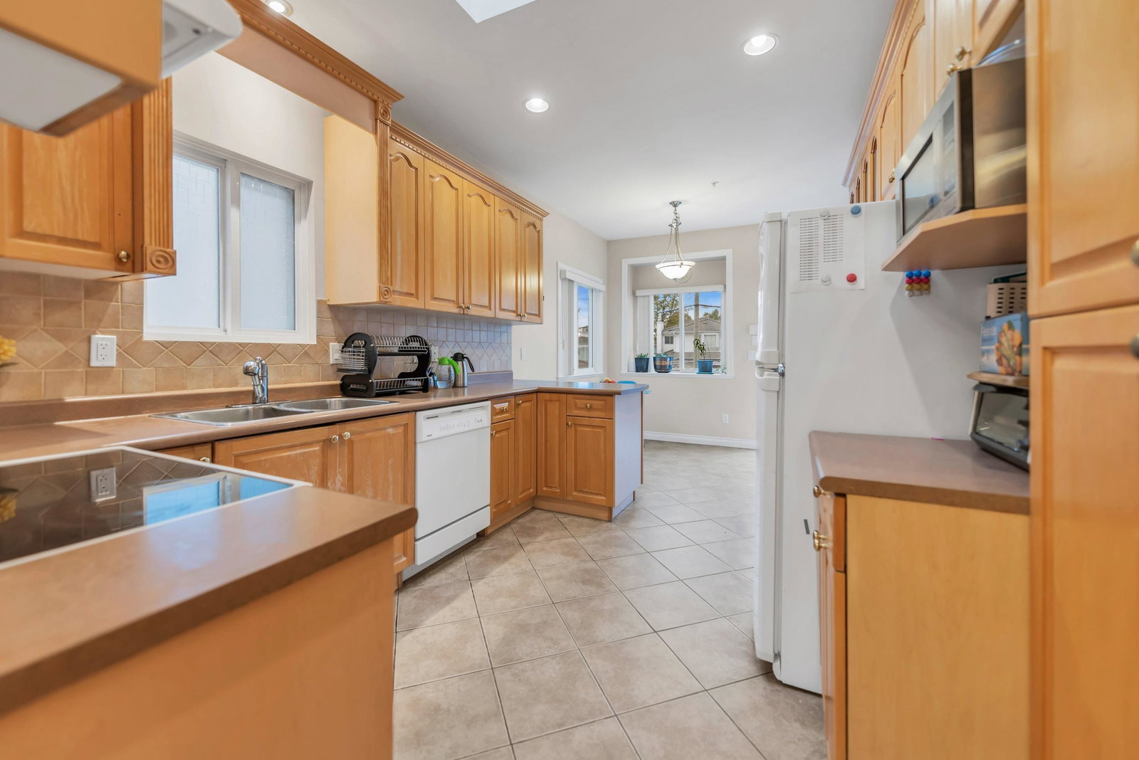 Listing Image 15
