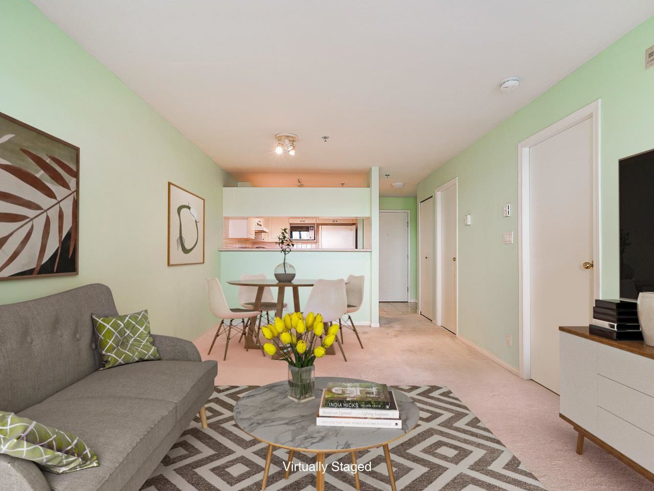 Listing Image 4