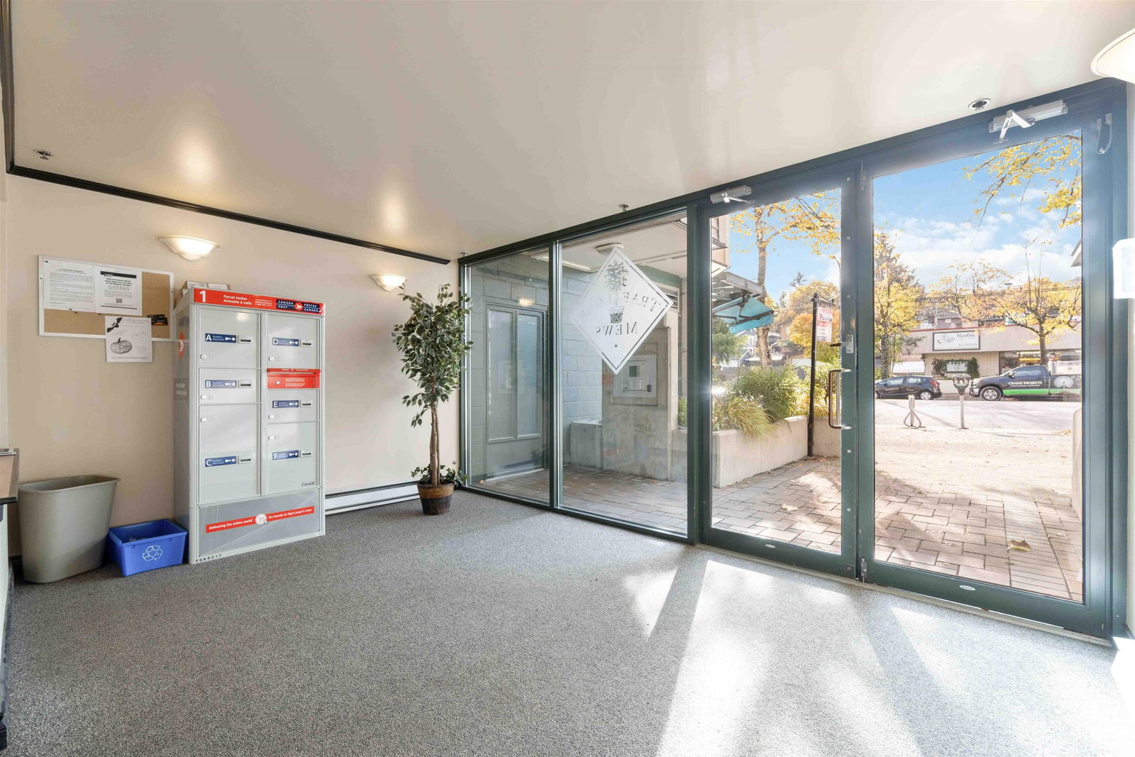 Listing Image 28