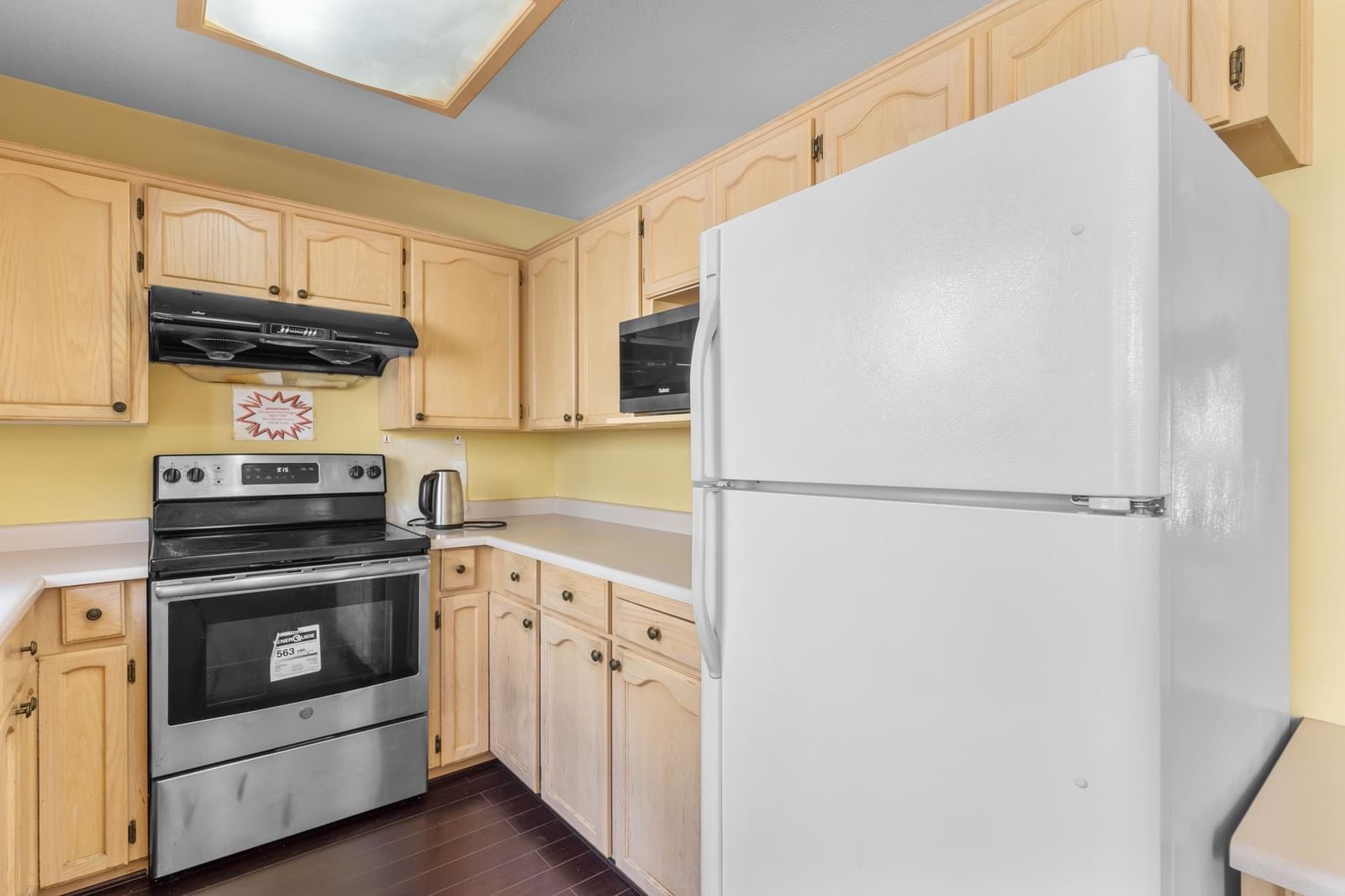 Listing Image 19