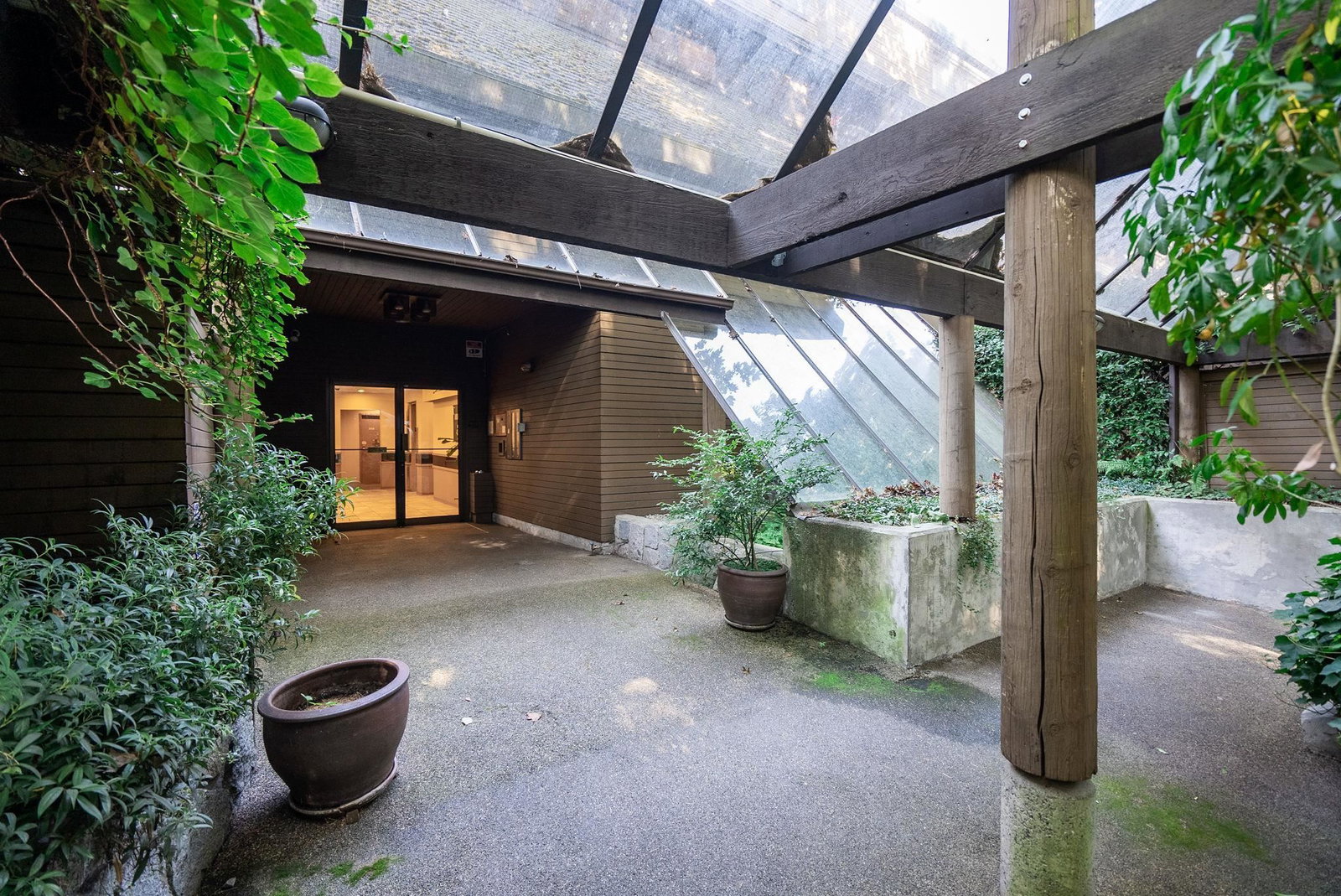 Listing Image 36