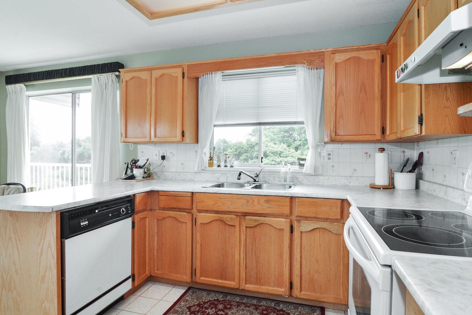 Listing Image 16